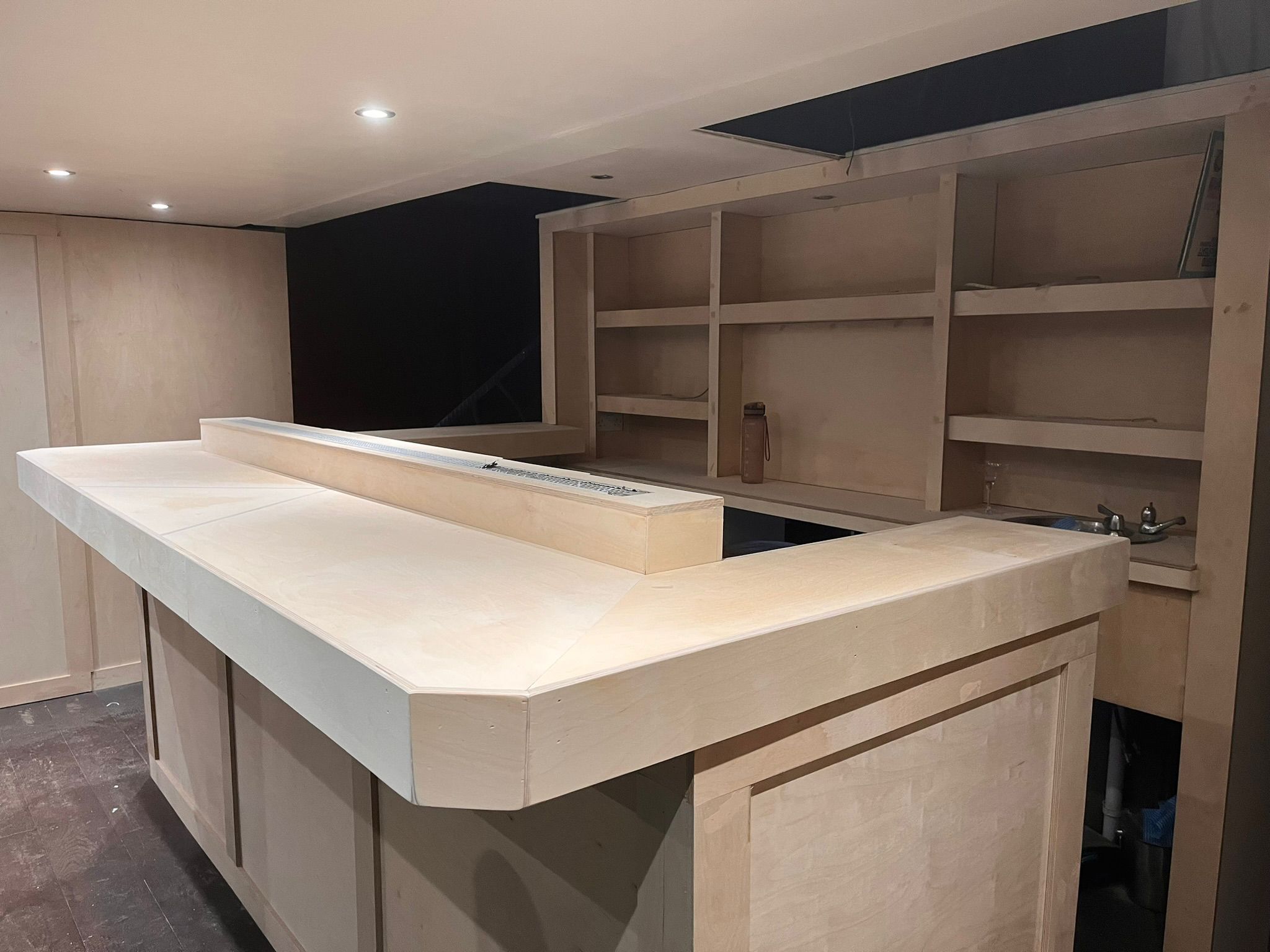 Birch plywood bar structure